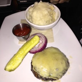 Gluten-free cheeseburger from 121 Fulton St